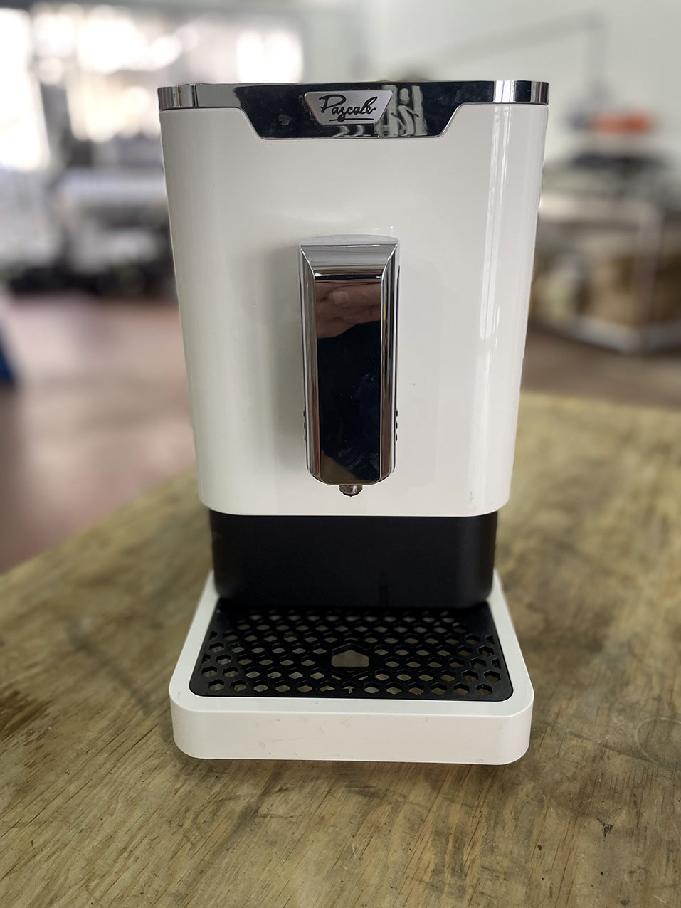 מכונה מחודשת - מכונת קפה אוטומטית פסקל קופי טי