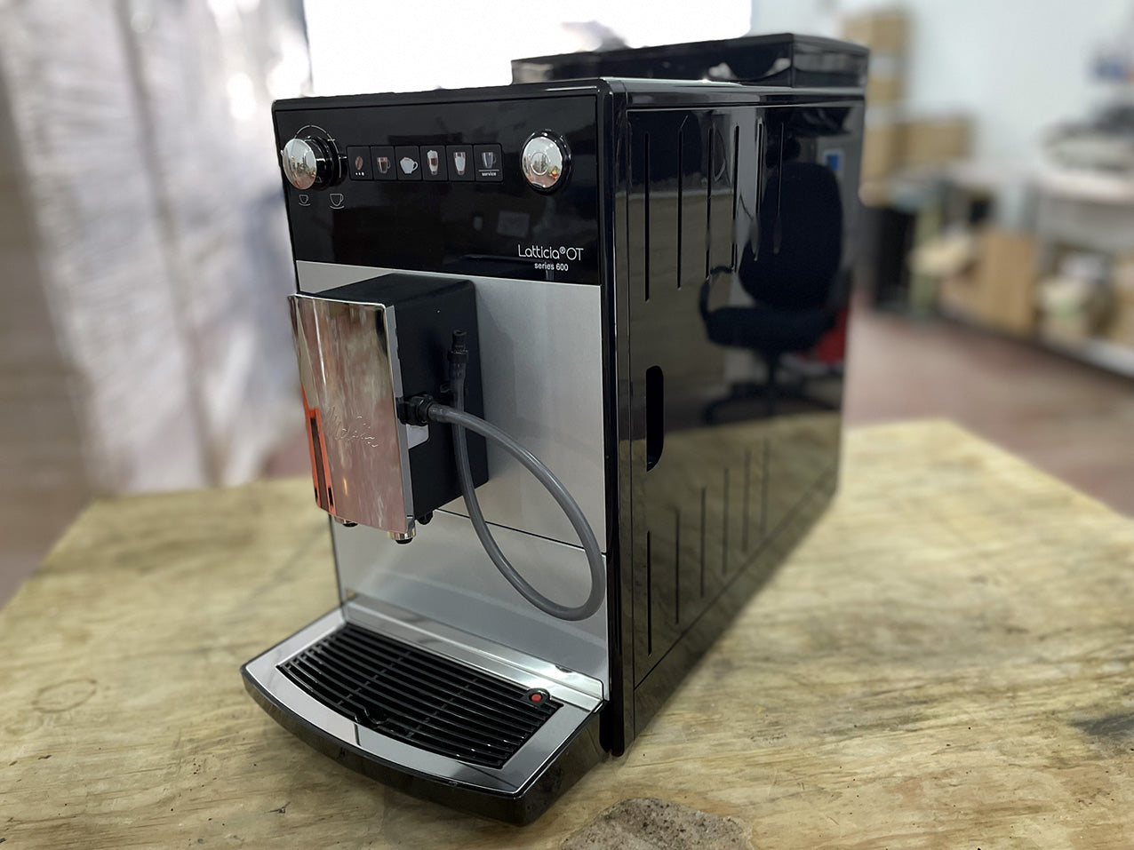 מכונה מחודשת - מכונת קפה אוטומטית מליטה לטיסיה כסף